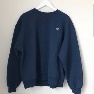 Perfectly Worn-In Champion Crewneck Sweatshirt in Faded Navy
